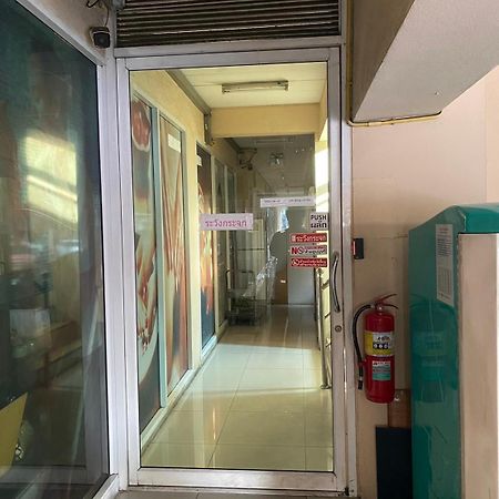 Ladapan Mansion Lejlighed Nonthaburi Eksteriør billede