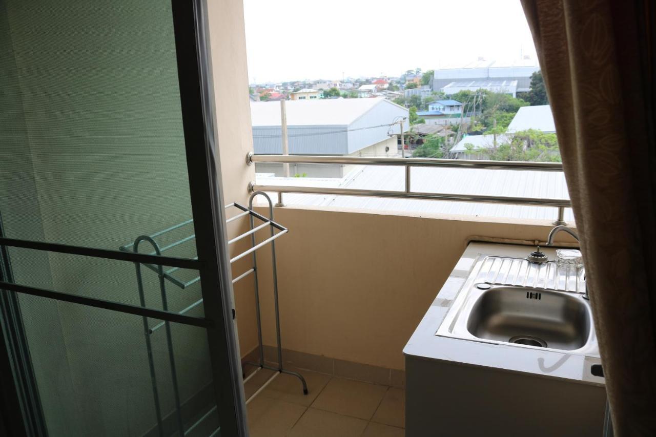 Ladapan Mansion Lejlighed Nonthaburi Eksteriør billede