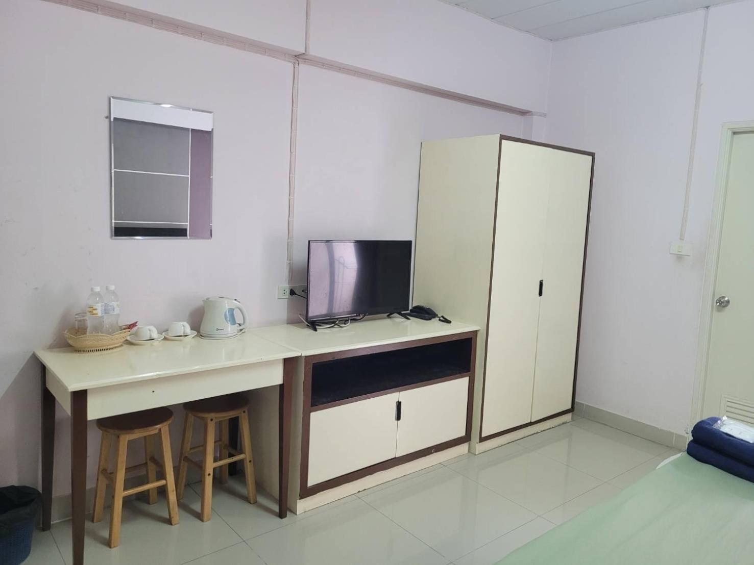 Ladapan Mansion Lejlighed Nonthaburi Eksteriør billede